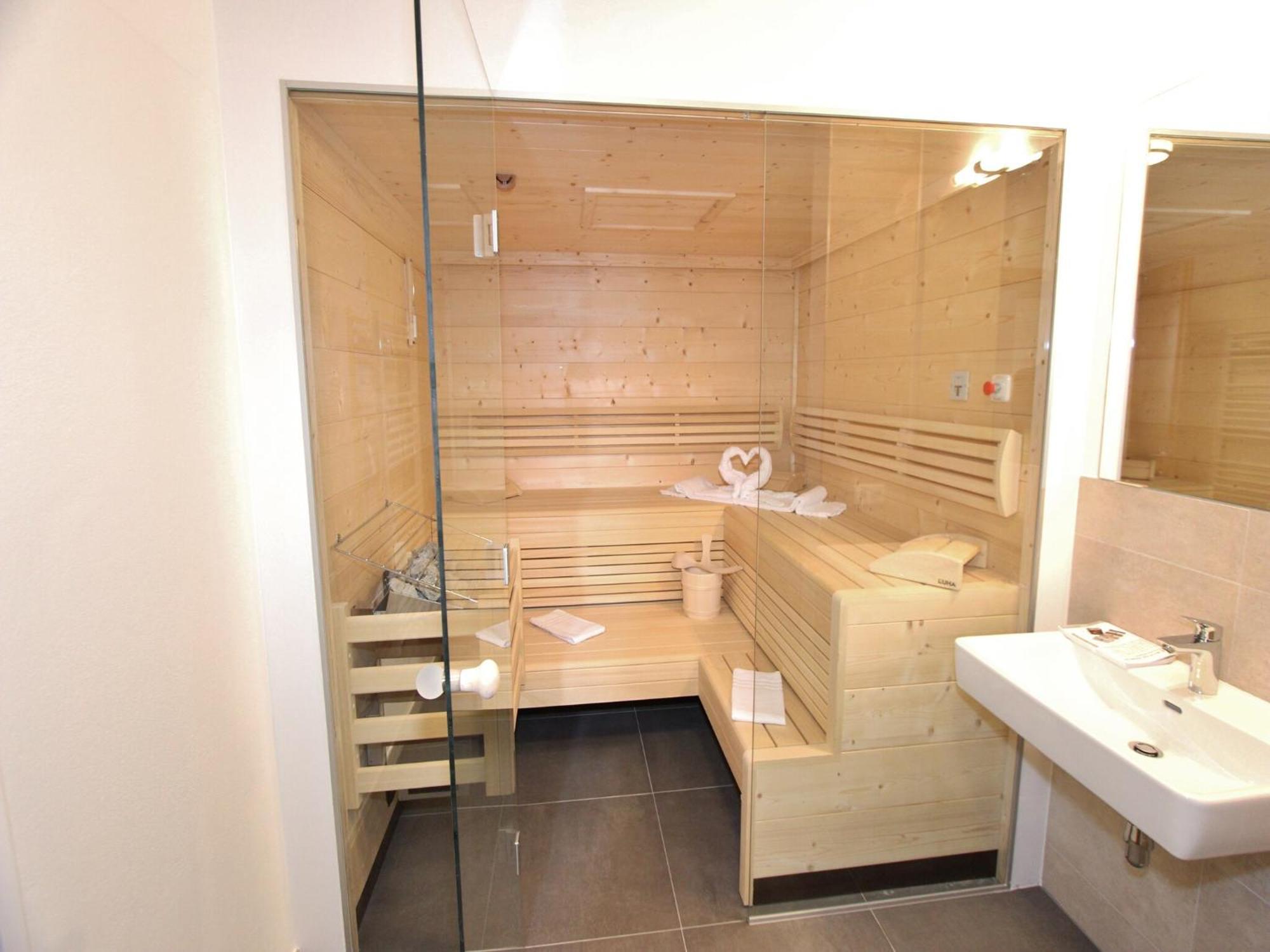 Modern Chalet With Sauna Near Ski Area In Saalbach Hinterglemm Salzburgerland Exteriör bild